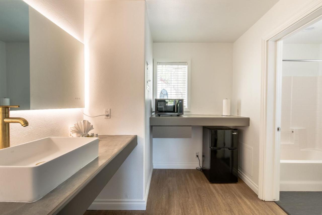 Big Bear Spa Suites بيغ بير لاكي، سان بيرناردينو، كاليفورنيا المظهر الخارجي الصورة